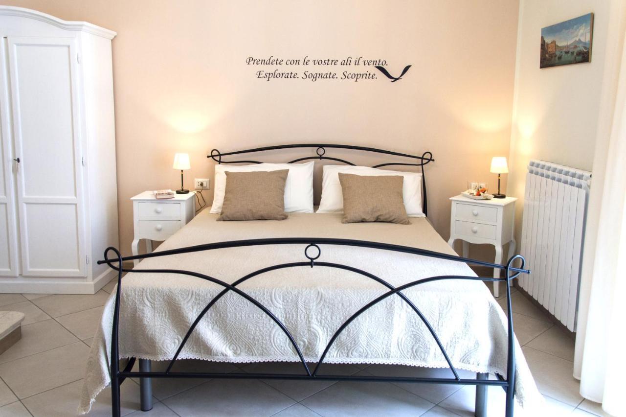נאפולי B&B La Rosa Dei Venti מראה חיצוני תמונה