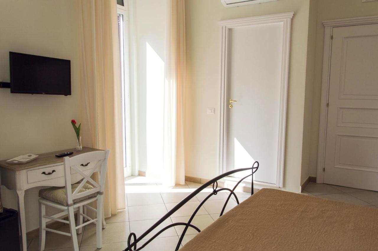 נאפולי B&B La Rosa Dei Venti מראה חיצוני תמונה