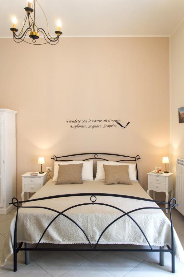 נאפולי B&B La Rosa Dei Venti מראה חיצוני תמונה