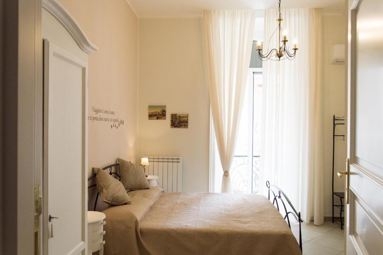 נאפולי B&B La Rosa Dei Venti מראה חיצוני תמונה
